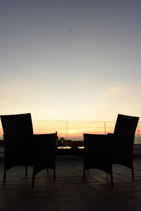 Sunset And Seaview Apartment -Brand New المليحة المظهر الخارجي الصورة